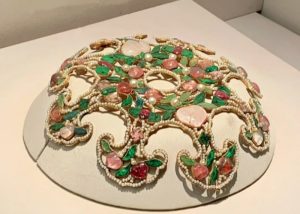 Gold-Encrusted Jeweled Cap Crown
