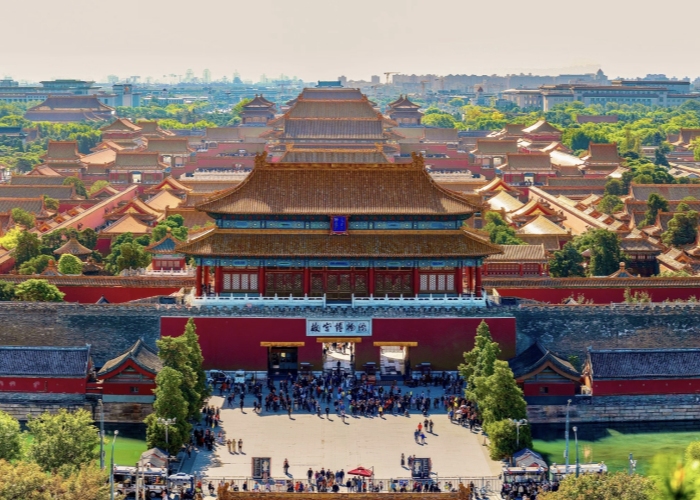 Tourists in Forbidden City